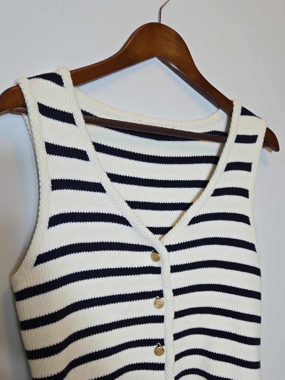 Abercrombie & Fitch Coastal Striped Knit Woven Sweater Vest Size M Nautical - Picture 10 of 10